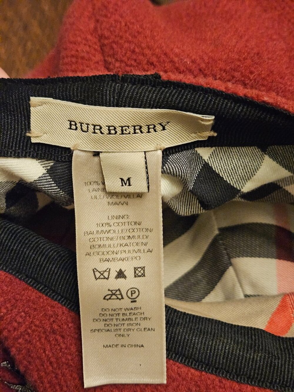 Vintage Women's Burberry Newsboy Hat. 100% Wool Size Medium - Picture 4 of 5